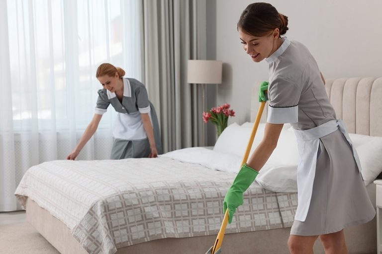 How to Start Airbnb Cleaning Business